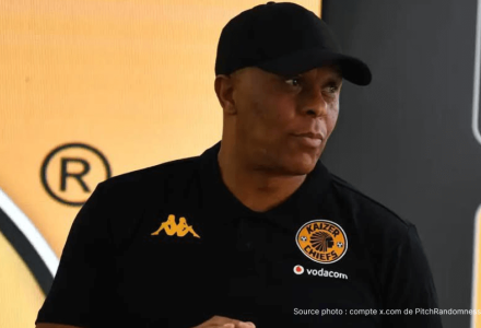 Khumalo défend Sundowns : « Ces gars ont porté la fierté de la nation à un autre niveau »