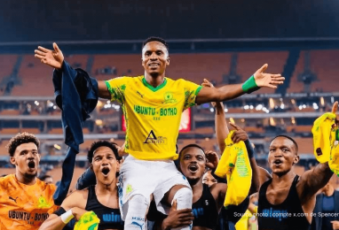 Themba Zwane milieu Mamelodi Sundowns Premier Soccer League Afrique