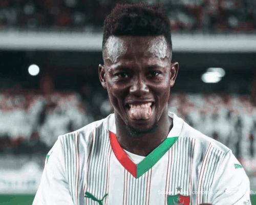 MC Alger réclame 2,5 M€ pour Zougrana : Al Ahly face au mur