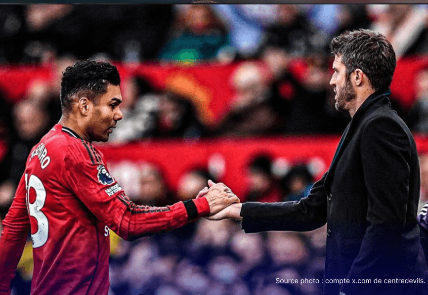 Casemiro en action sous le maillot de Manchester United lors d'un match de Premier League 2025-2026