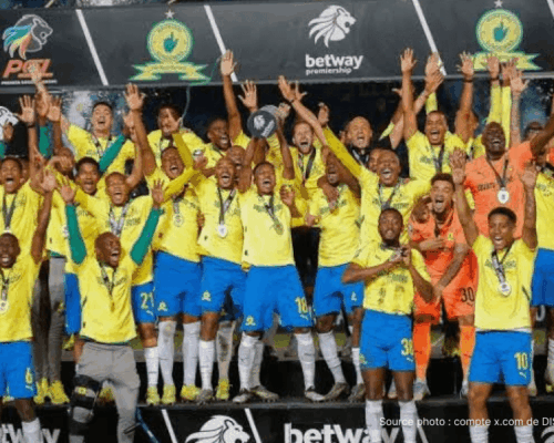 Patrick Maswanganyi célèbre son but lors de Magesi Orlando Pirates 0-3 au Peter Mokaba Stadium le 9 mai 2026 — Betway Premiership J28