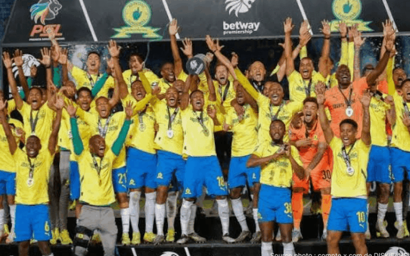 Patrick Maswanganyi célèbre son but lors de Magesi Orlando Pirates 0-3 au Peter Mokaba Stadium le 9 mai 2026 — Betway Premiership J28