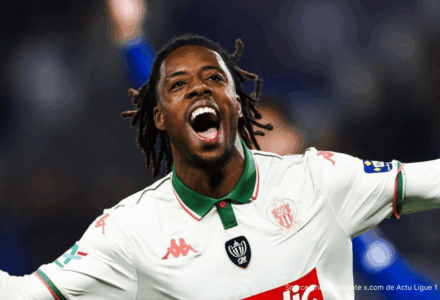 Elye Wahi : un mystérieux club a dégaîné, Francfort réclame 25M€