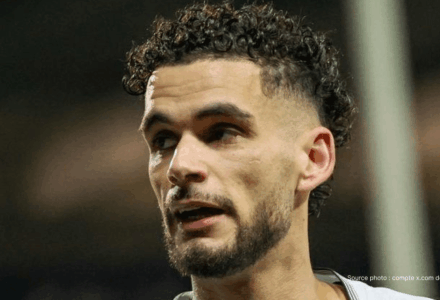 Kevin Guitoun surnommé Vedeks Charleroi 10 sélections Algérie 1,90m contrat jusqu'en juin 2028