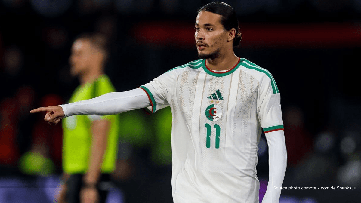 Anis Hadj Moussa ailier algérien Feyenoord ciblé par Borussia Dortmund mercato été 2026