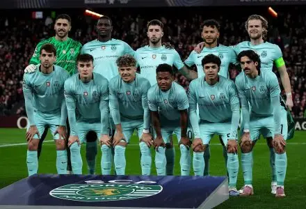 Ousmane Diomandé avec le Sporting CP avant un match de Ligue des Champions au stade San Mamés