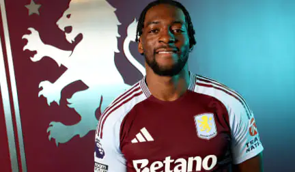 Premier League : menés 2-0 à la pause et sifflés par leurs propres supporters, les Blues l'emportent 3-2. Deuxième remontada en 72 heures après Naples.