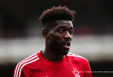 Manchester United vise Sangaré : l'Ivoirien de Forest en successeur de Casemiro