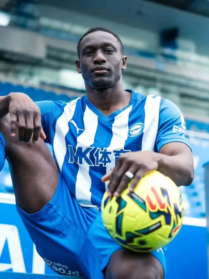 Al Ahly Égypte club africain transfert mercato recrutement joueurs étrangers quota