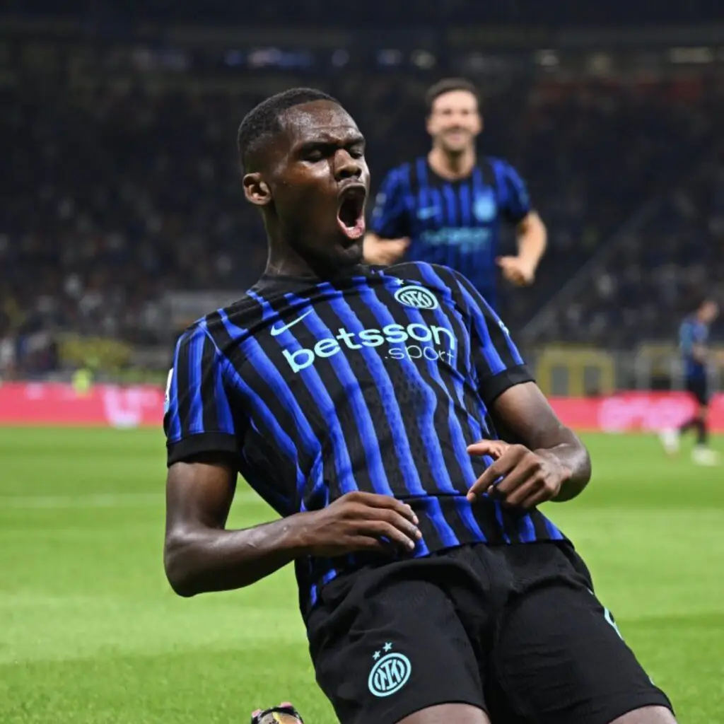 La FIF dément que Bonny ait choisi la Côte d'Ivoire. Emerse Faé évoquait un « processus de réflexion en cours ». Wahi et Godo, eux, sont bien dans la liste.