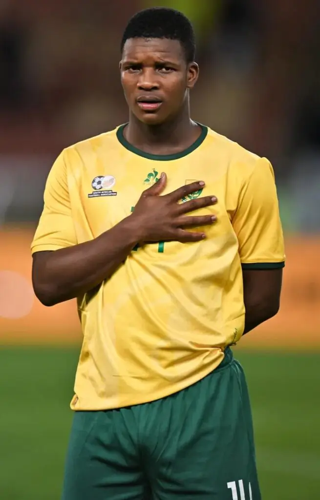 Mbekezeli Mbokazi défenseur Chicago Fire MLS ex-Orlando Pirates