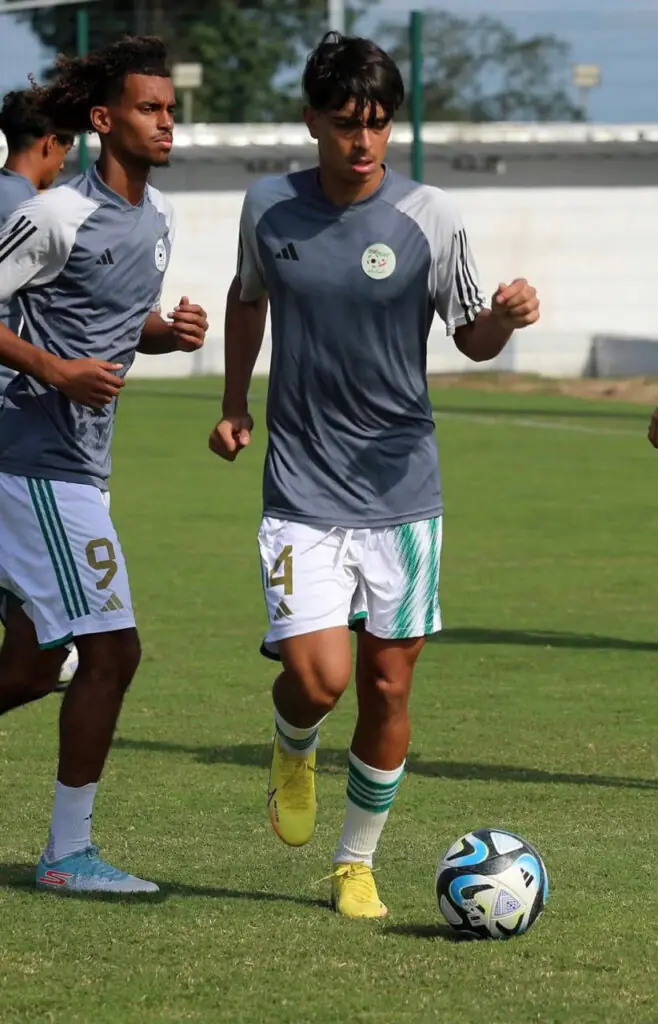 Oussama Benkou en sélection nationale algérienne espoirs