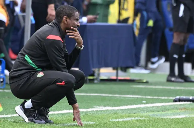 Rulani Mokwena entraîneur MC Alger Ligue Professionnelle 1 Algérie