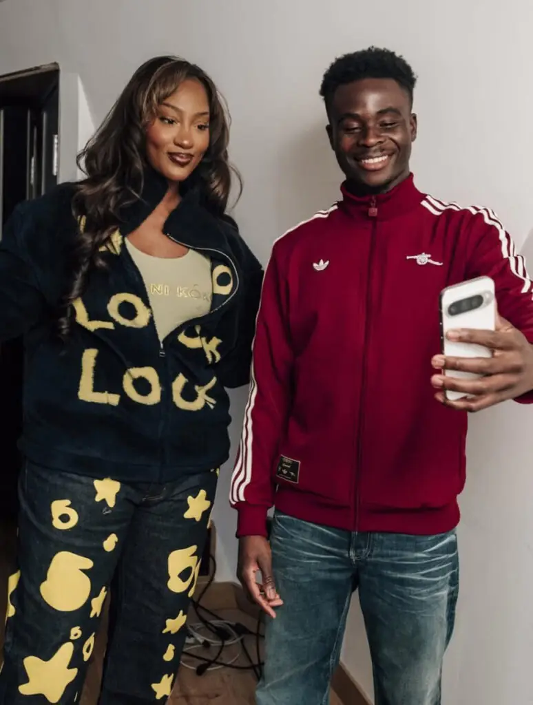 Bukayo Saka Arsenal ailier studio musique Afrobeats collaboration