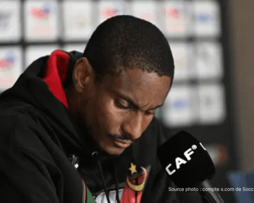 Mokwena à MC Alger, Wydad et Sundowns : quel bilan comparatif ?