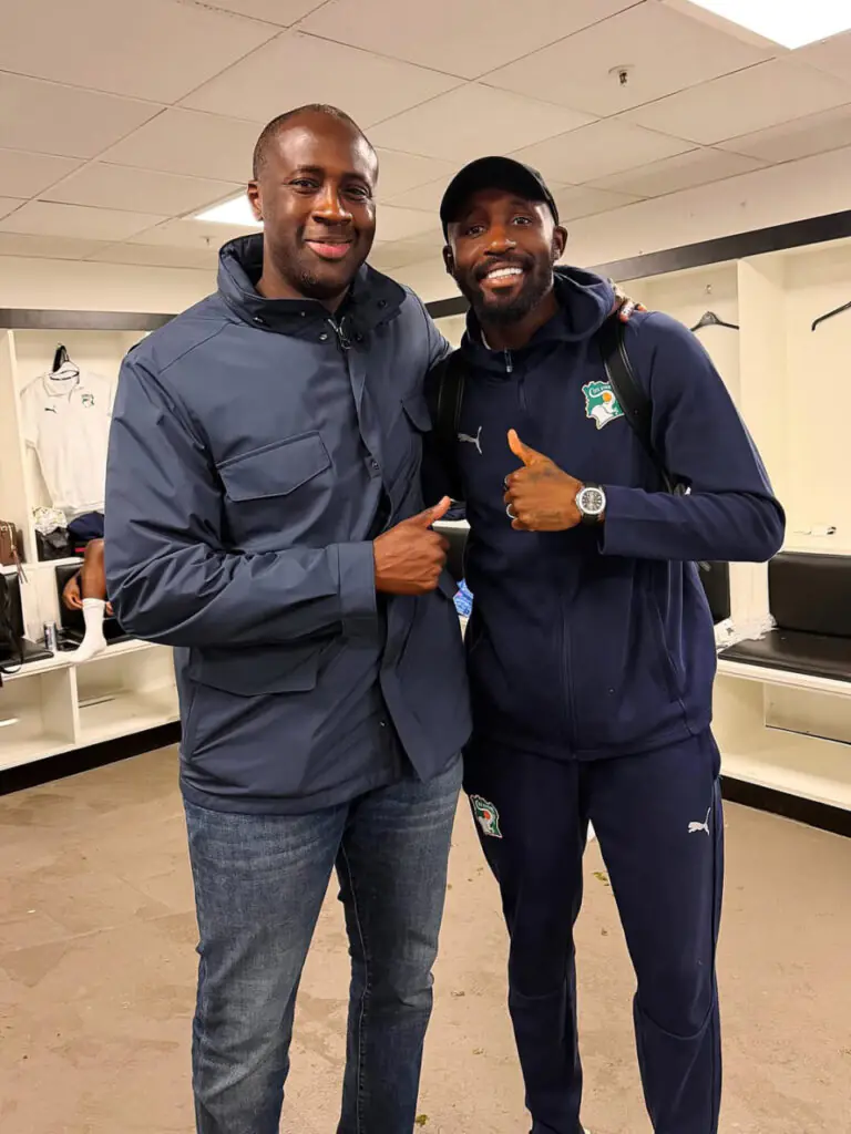 Seko Fofana milieu de terrain ivoirien avec le maillot du FC Porto numéro 42