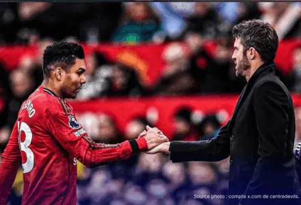 Casemiro en action sous le maillot de Manchester United lors d'un match de Premier League 2025-2026