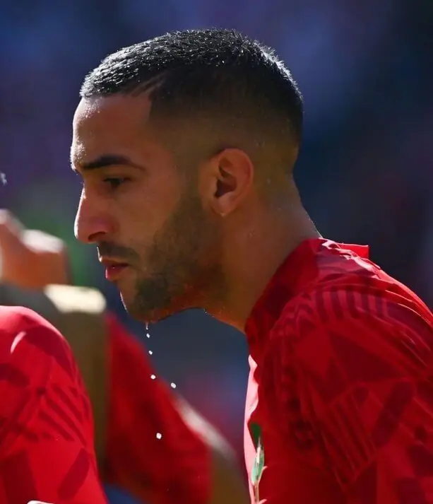Hakim Ziyech départ Wydad ex-Chelsea CL 2021 renoncé 75% salaire retour Eredivisie priorité 2026