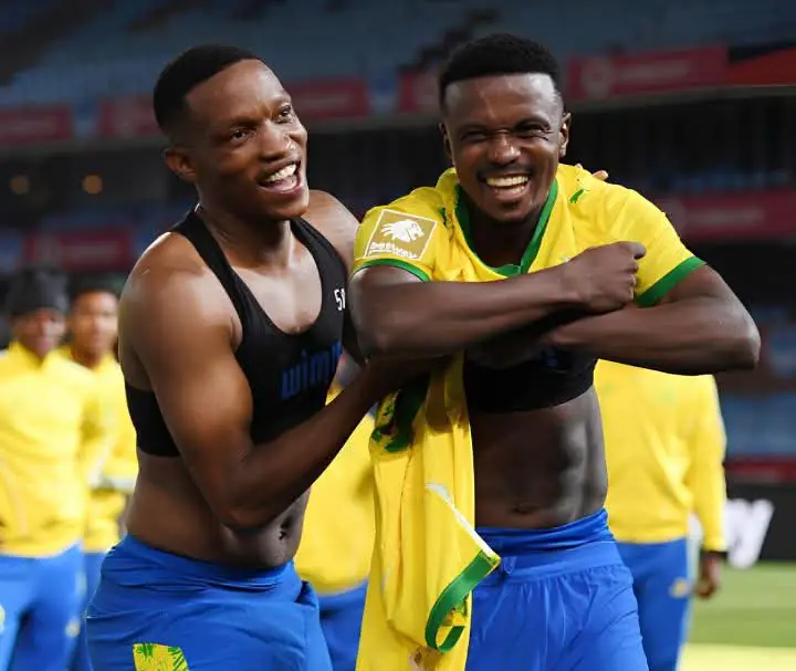 Mamelodi Sundowns célébrant un but lors de la victoire 3-0 contre Polokwane City