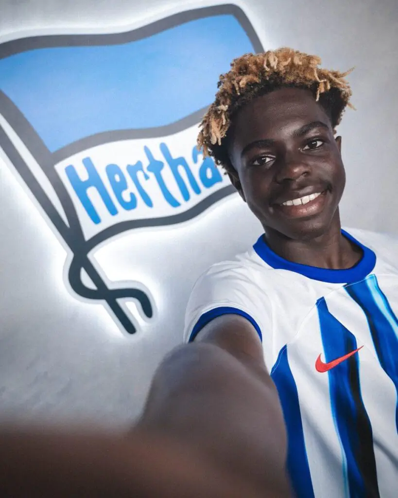 Boris Kanté avant-centre franco-malien Aviron Bayonnais U17, signe à la Real Sociedad mercato juin 2026
